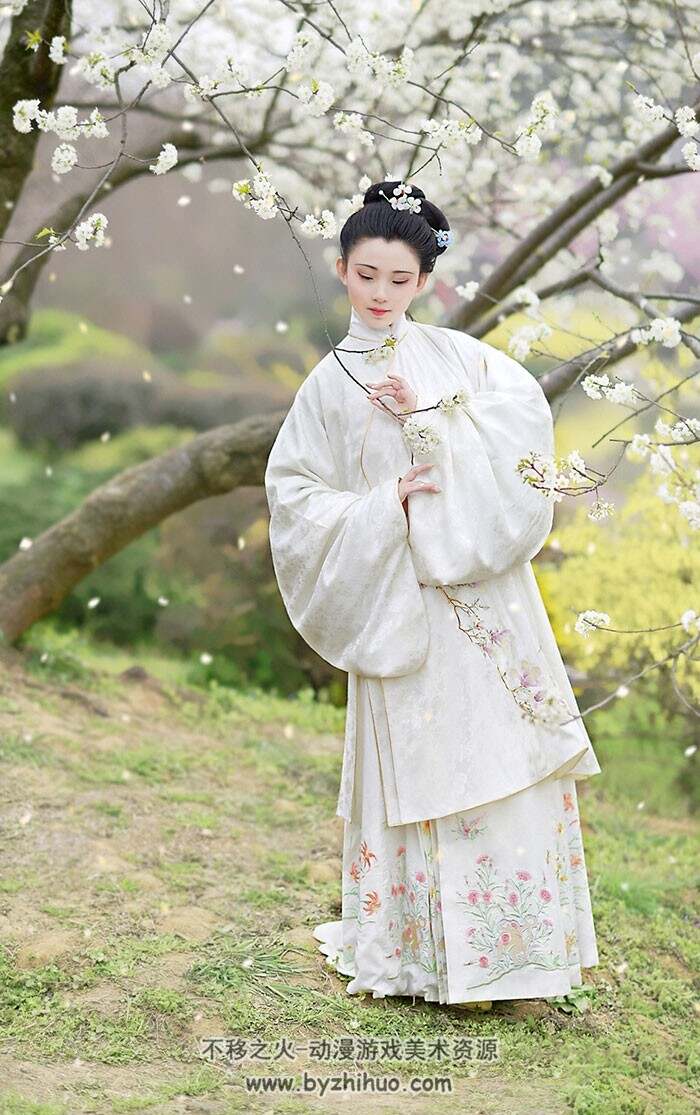中国古典服装图包参考 813P