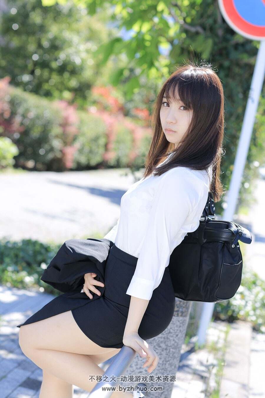 伊织萌(ch20)职场ol人体写真资源图包分享 250p