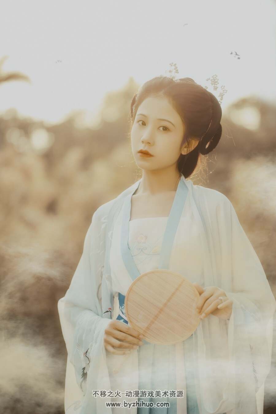古装汉服中国风美女写真壁纸图包分享下载 43P