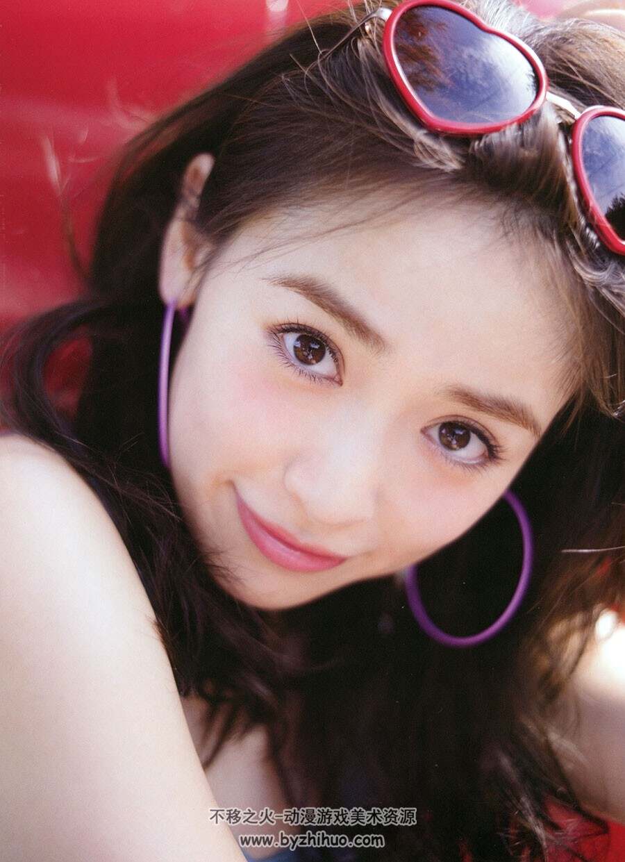 日本美女模特 泉里香写真集【RIKA】132P