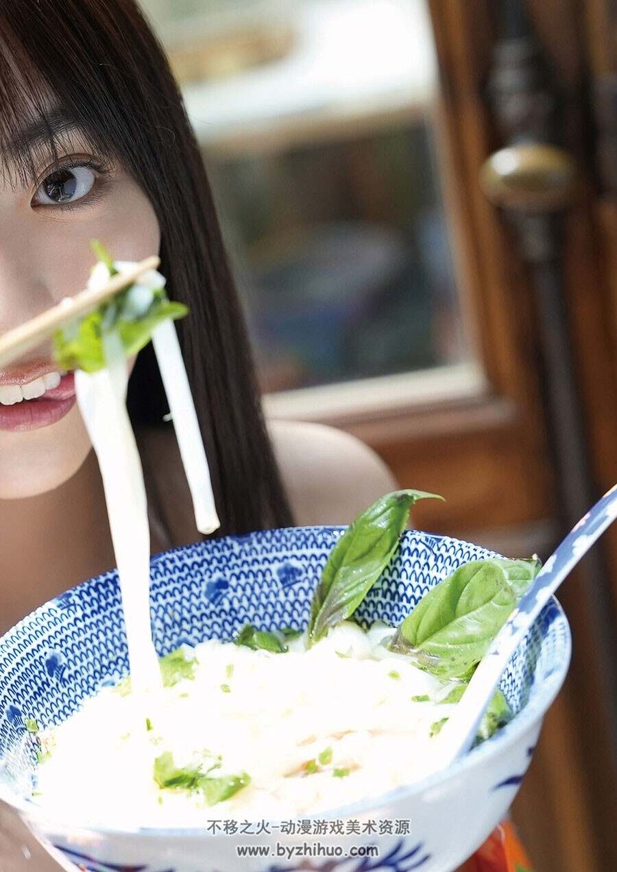 豊田ルナ『恋の続き』BOMBデジタル写真集 百度网盘下载