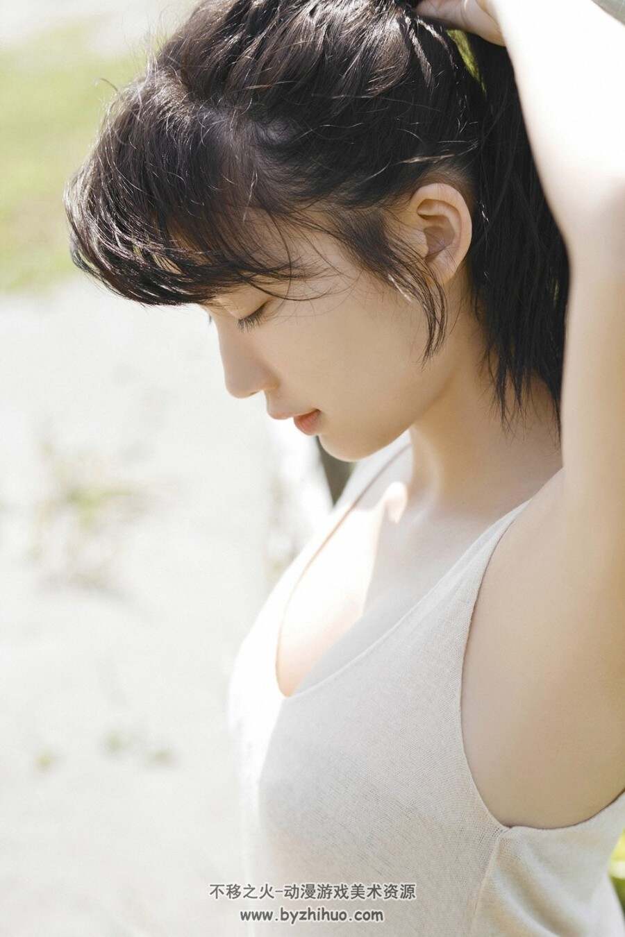 小仓优香 1st写真集「ぐらでーしょん」 百度网盘下载