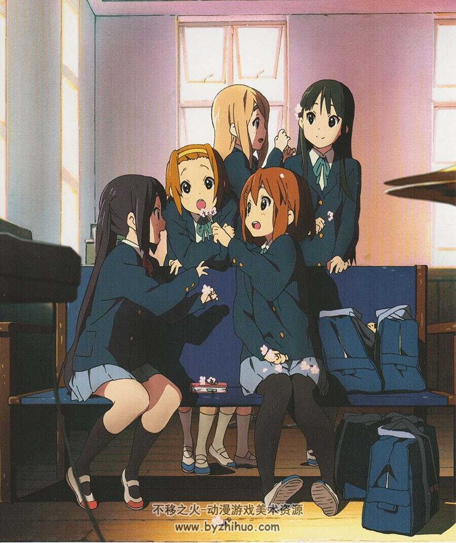 K-ON!轻音少女第1季+第2季+电影版+2场演唱会 蓝光附带小册子 百度云下载