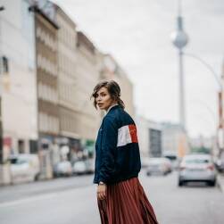 【Ligu麗柜】2020.04.30 網(wǎng)絡(luò)麗人Model 【72+1P157M】