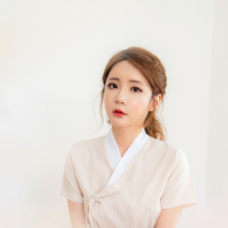 韓國美女 柳京韓服寫真套圖 百度網(wǎng)盤分享 496P