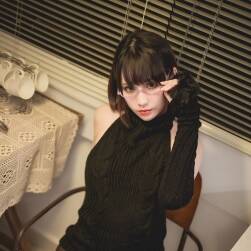 你十七鴿 宿醉毛衣寫真作品百度網(wǎng)盤分享下載 41P