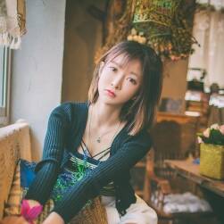 王羽杉Barbieshy寫真集9套和視頻20個