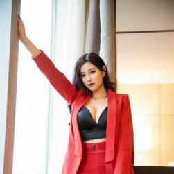 女神楊晨晨sugar20年3月更  [72P/451M] 百度網(wǎng)盤下載