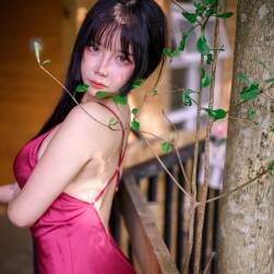 抱走莫子 – 戶(hù)外寫(xiě)真本【80P/1.33G/百度網(wǎng)盤(pán)】