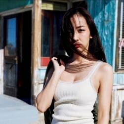 板野友美 寫(xiě)真集「Wanderer」168MB 百度網(wǎng)盤(pán)