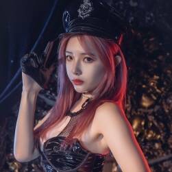 雯妹不講道理三套（站內(nèi)沒有的）[84P10V/1.32G]