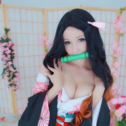 国外小姐姐Hidori Rose - Adult Nezuko Kamado最新cos 弥豆子