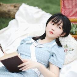 是依醬呀 - 歐風寫真作品 百度網(wǎng)盤分享賞析 30P